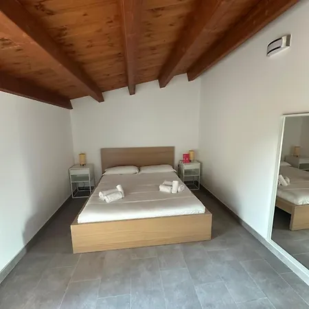 Casa Nel A Feriehus Fontane Bianche