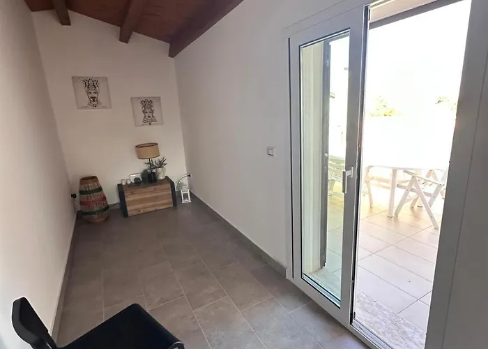 Casa Nel A * Fontane Bianche